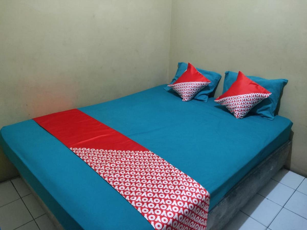 Oyo 90041 Hotel Sinar Lumayan Syariah Balikpapan  Esterno foto